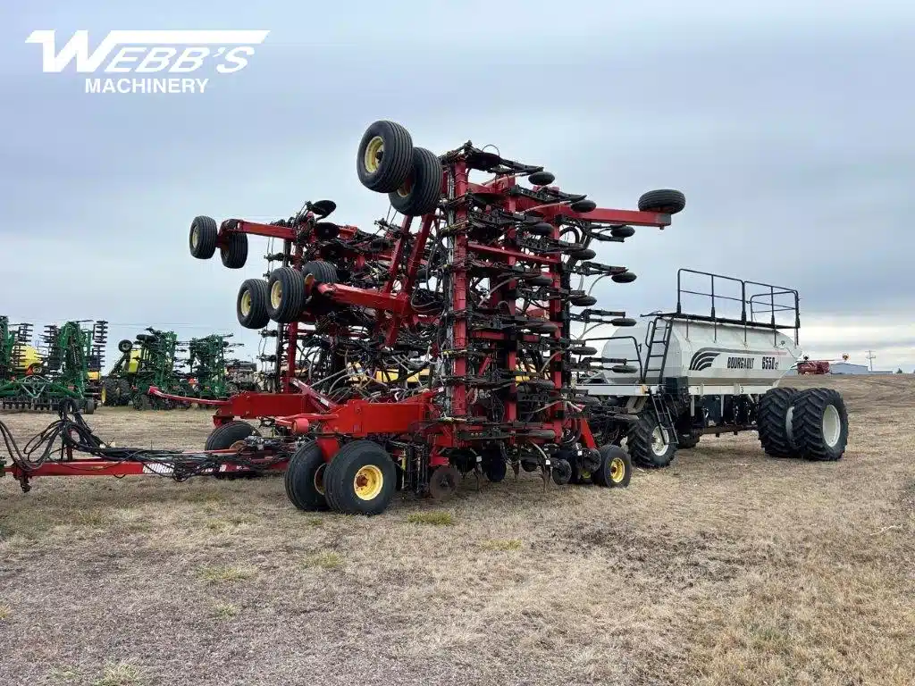 Gallery image 2 for 2009 Bourgault 3310-65 Air Drill