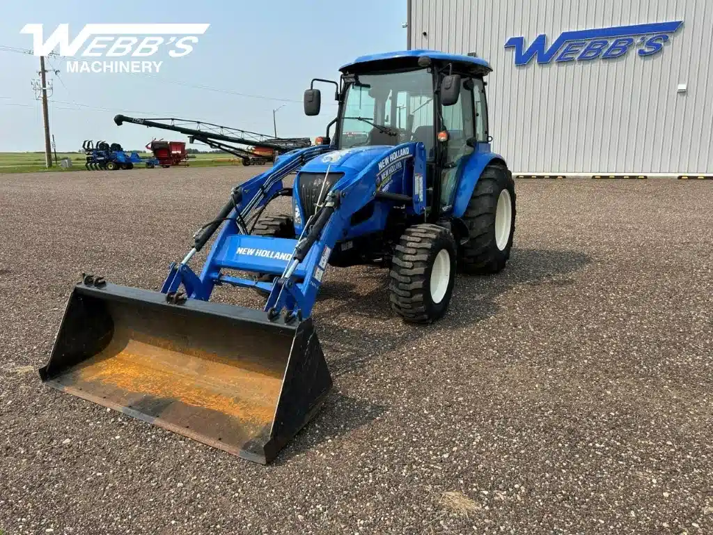 Gallery image 1 for 2015 New Holland BOOMER 47 Tractor