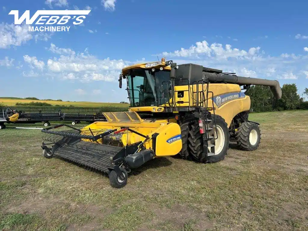 Photo de la Galerie 2 pour 2014 New Holland CR8090 Batteuse