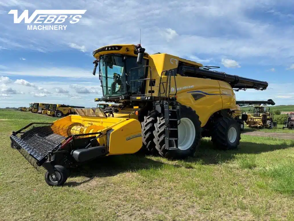Photo de la Galerie 1 pour 2025 New Holland CR9.90 Batteuse