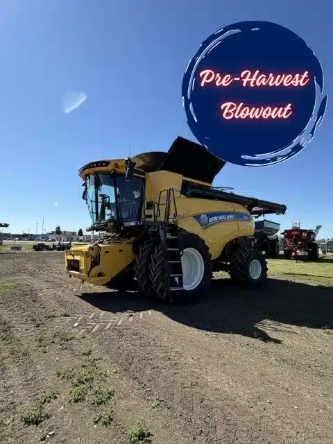 Gallery image 1 for 2022 New Holland CR9.90 Combine