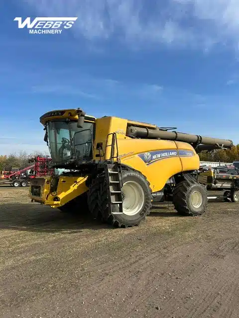 Photo de la Galerie 2 pour 2022 New Holland CR9.90 Batteuse
