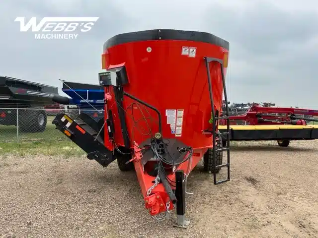 Gallery image 2 for 2024 Kuhn VT 268 TMR Mixer