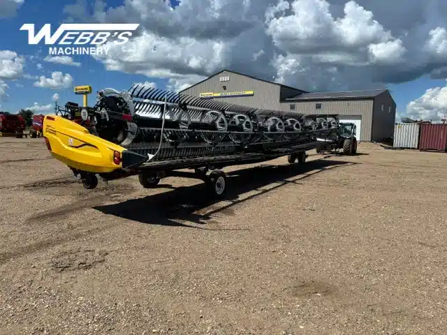 Gallery image 1 for 2023 MacDon FD250 Header - Flex Draper