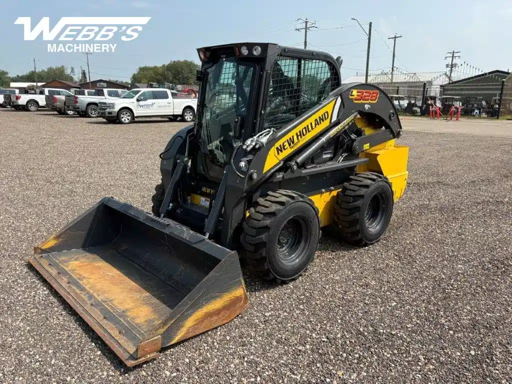 Photo de la Galerie 1 pour 2021 New Holland L328 chargeuse à direction à glissement