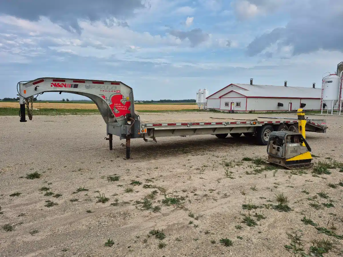 Gallery image 1 for Used N&N Trailers 25'