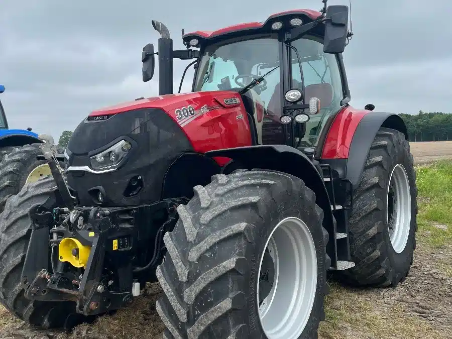 Gallery image 1 for Used 2022 Case IH Optum 300 CVT Tractor