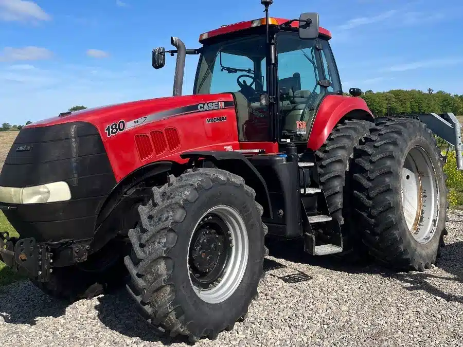 Gallery image 1 for Used 2012 Case IH MAGNUM 180 Tractor