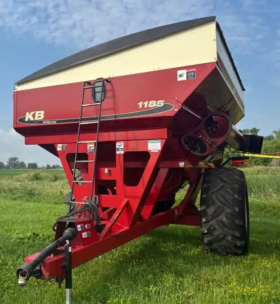 Gallery image 2 for Used Killbros 1185 Grain Cart