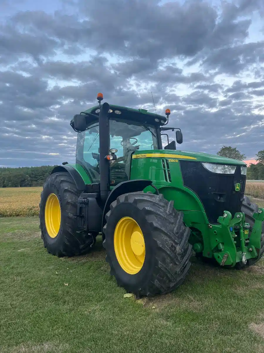 Photo de la Galerie 1 pour 2012 John Deere 7280R Tracteur
