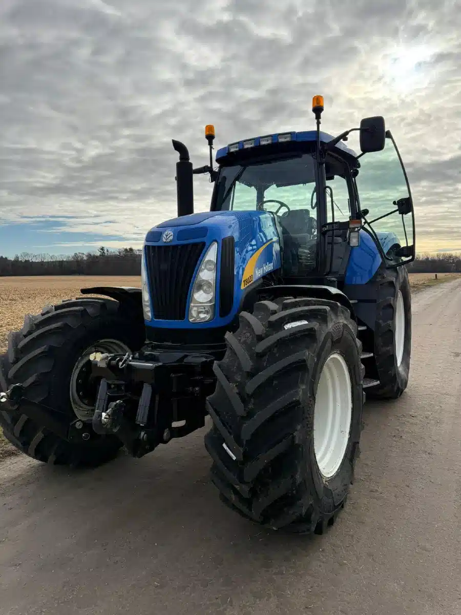 Gallery image 2 for Used 2007 New Holland T8020 Tractor