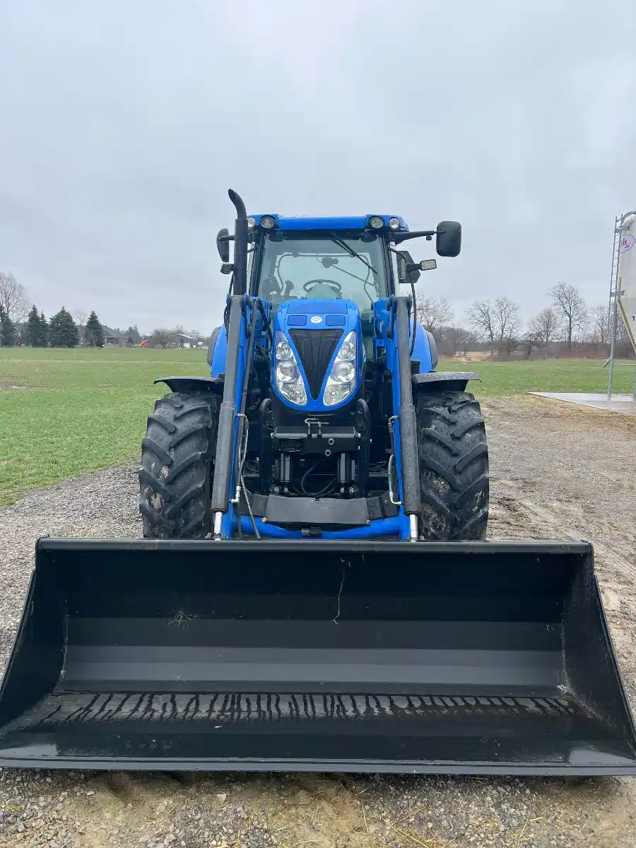 Gallery image 2 for 2012 New Holland T7.170 Tractor