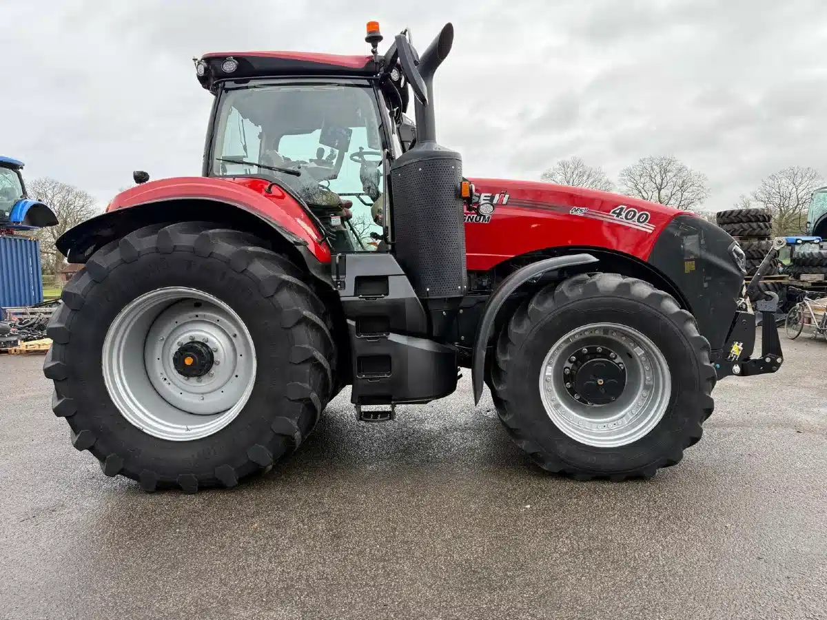 Gallery image 2 for 2022 Case IH MAGNUM 400 Tractor
