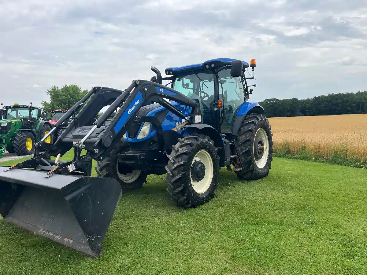 Gallery image 1 for 2017 New Holland T6.180 Tractor