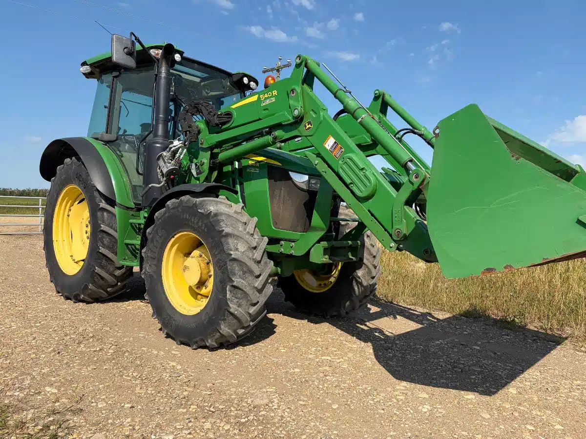 Gallery image 2 for 2017 John Deere 5115R Tractor