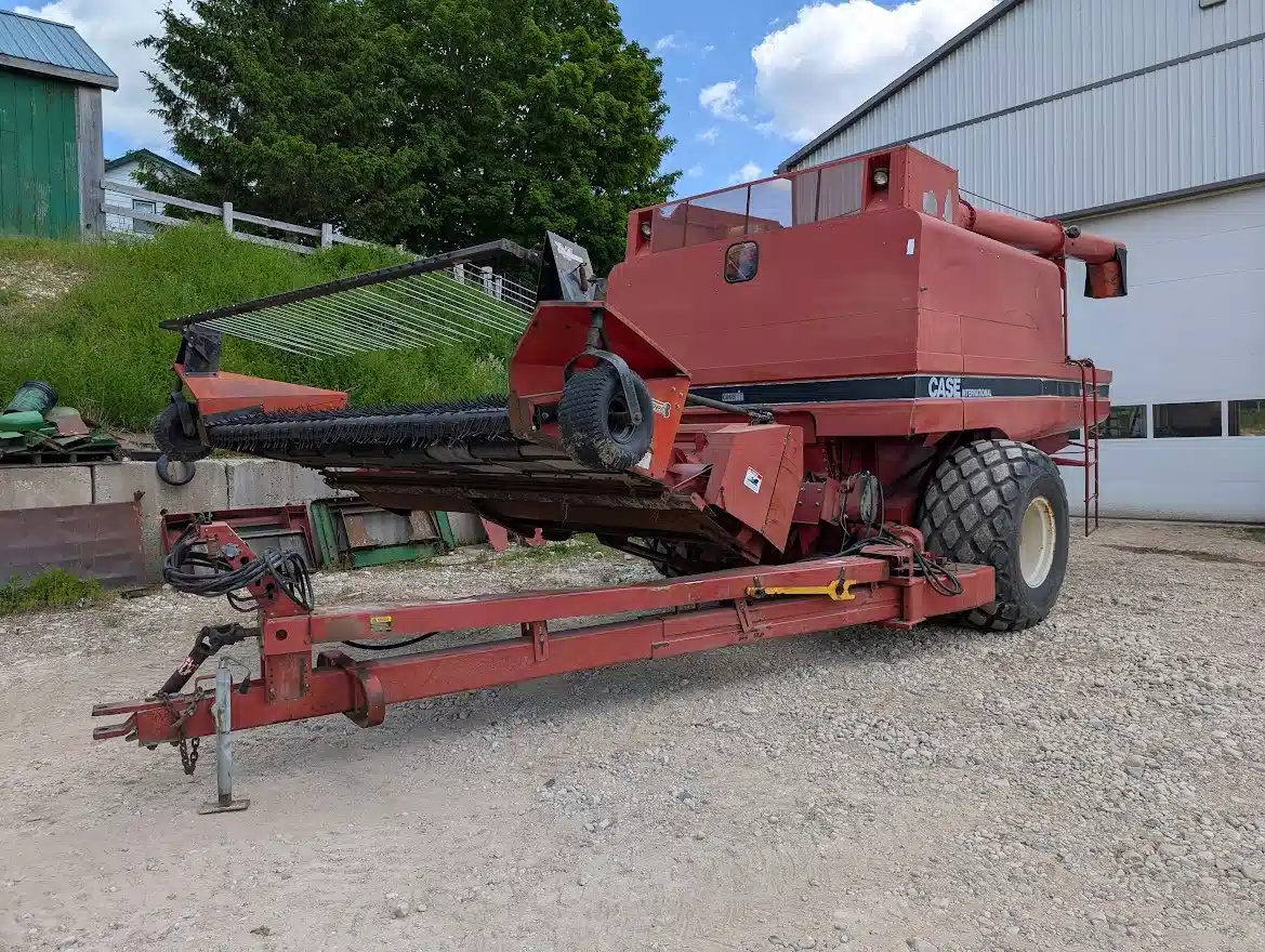 Gallery image 1 for Case IH 1482 Combine-PT