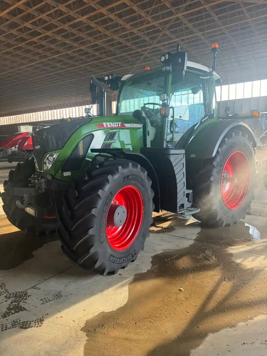 Gallery image 1 for 2023 Fendt 714 VARIO Tractor