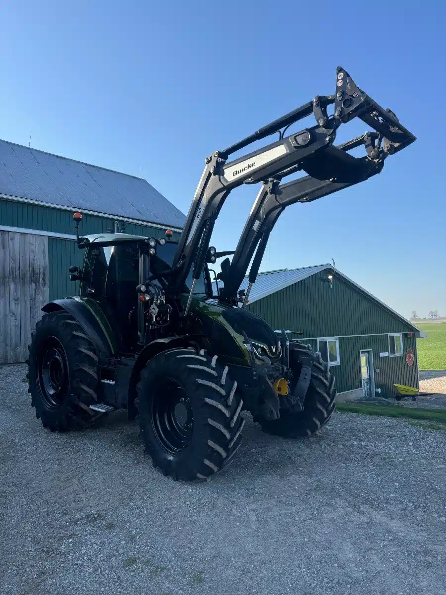 Gallery image 1 for 2022 Valtra G135 V Tractor