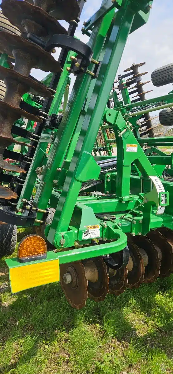 Gallery image 1 for 2023 Great Plains HT1100-25 Vertical Tillage