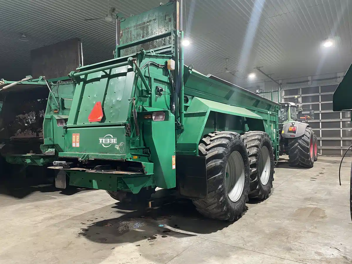 Gallery image 2 for 2022 Tebbe MS 240 Manure Spreader