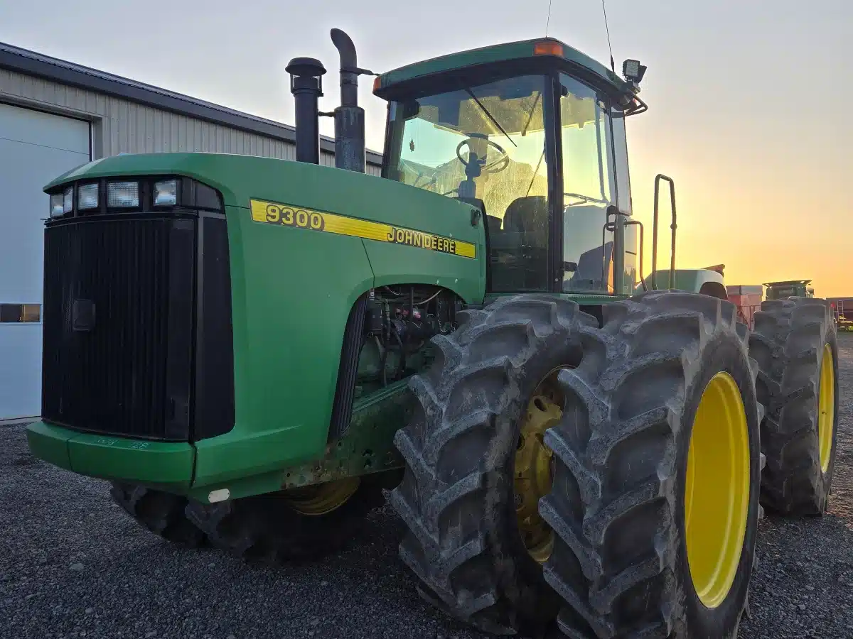Gallery image 1 for Used John Deere 9300 Tractor