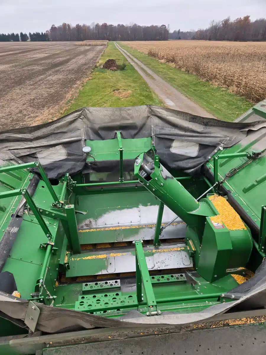Gallery image 2 for Used 2014 John Deere S660 Combine