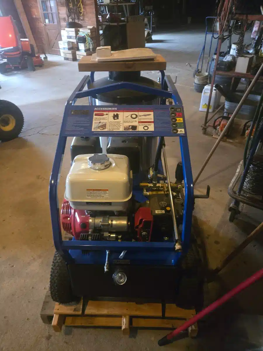 Gallery image 2 for 2025 Delaware 13 HP Honda Pressure Washer
