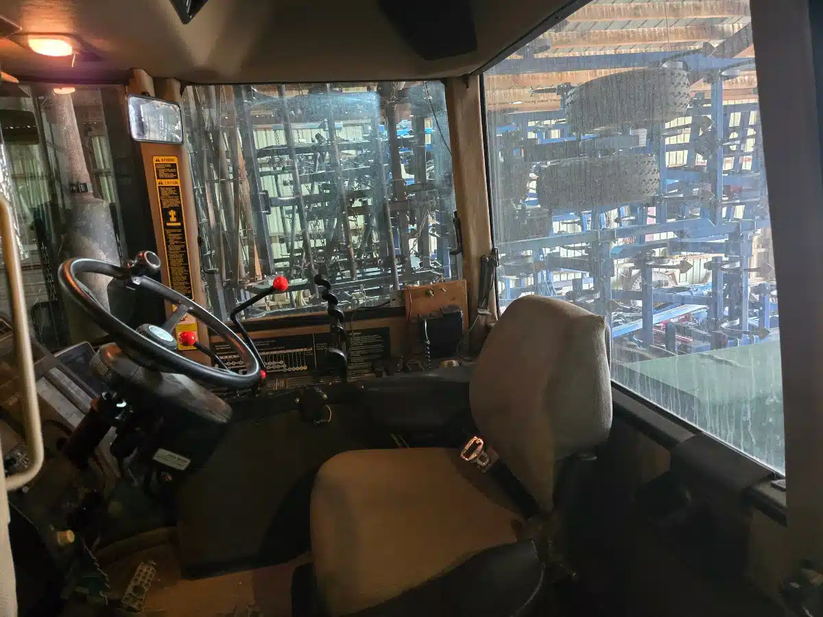 Gallery image 2 for 1991 John Deere 8670 Tractor