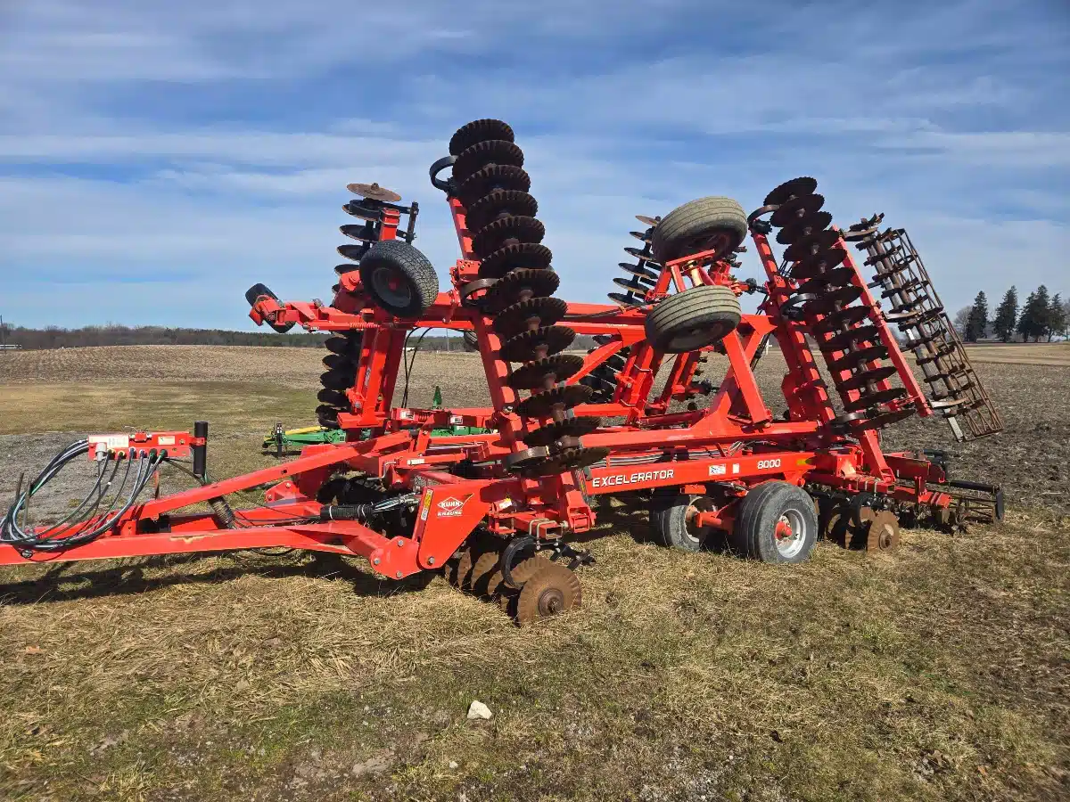 2015 Kuhn Excelerator 8000 Vertical Tillage
