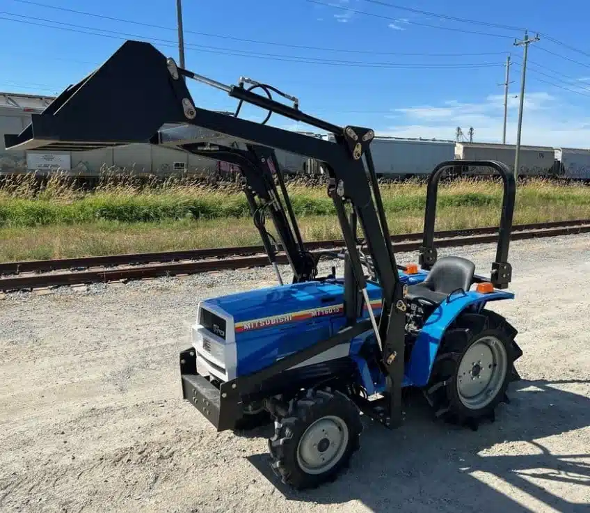 Used 1983 Mitsubishi MT1601D Tractor