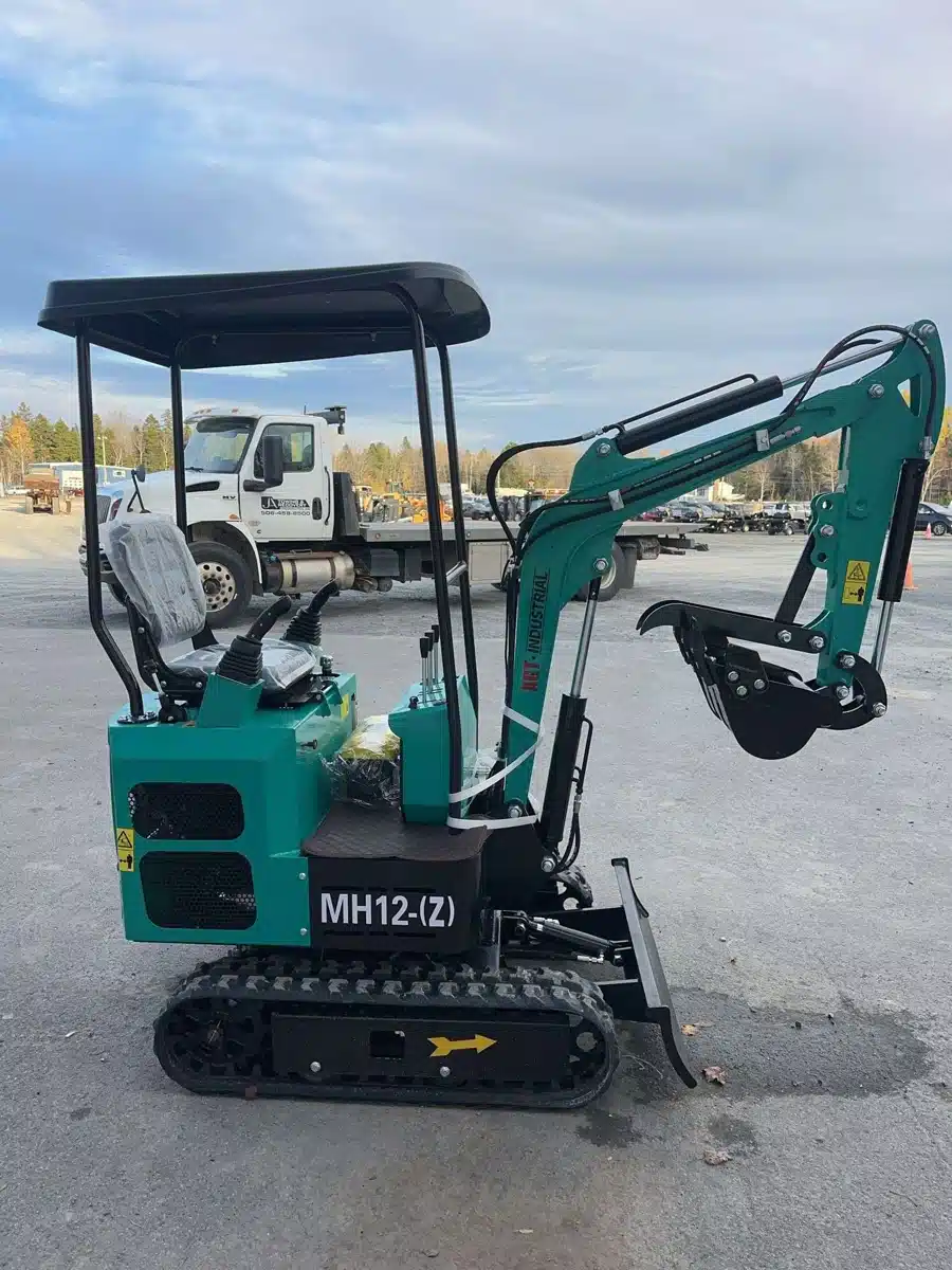 Used 2025 AGT MH12Z Excavator