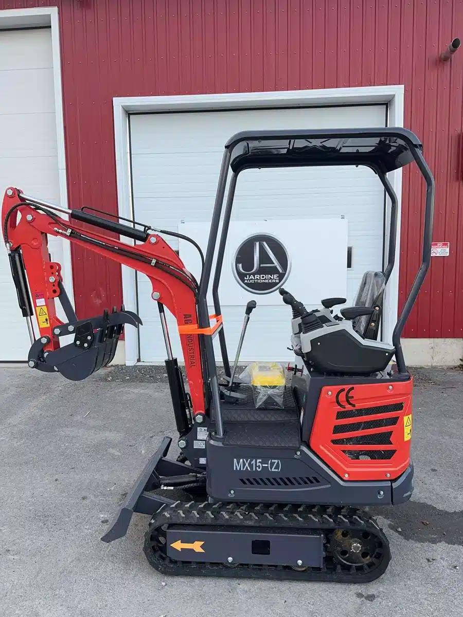 Used 2025 AGT MX15Z Excavator