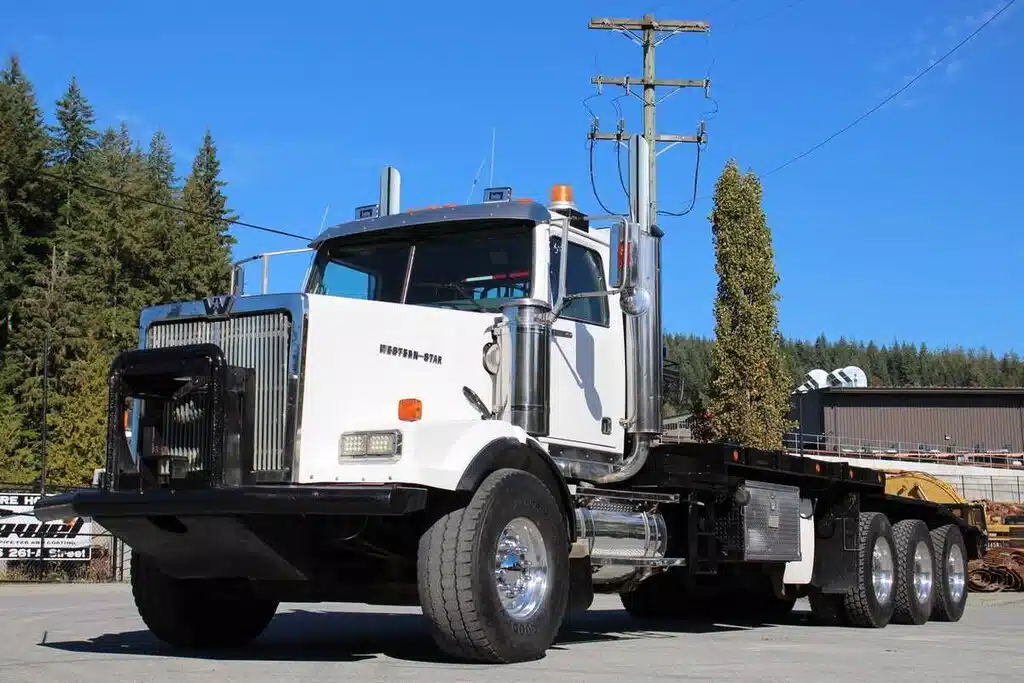 Used 2000 Western Star 4986SX Semi-Truck