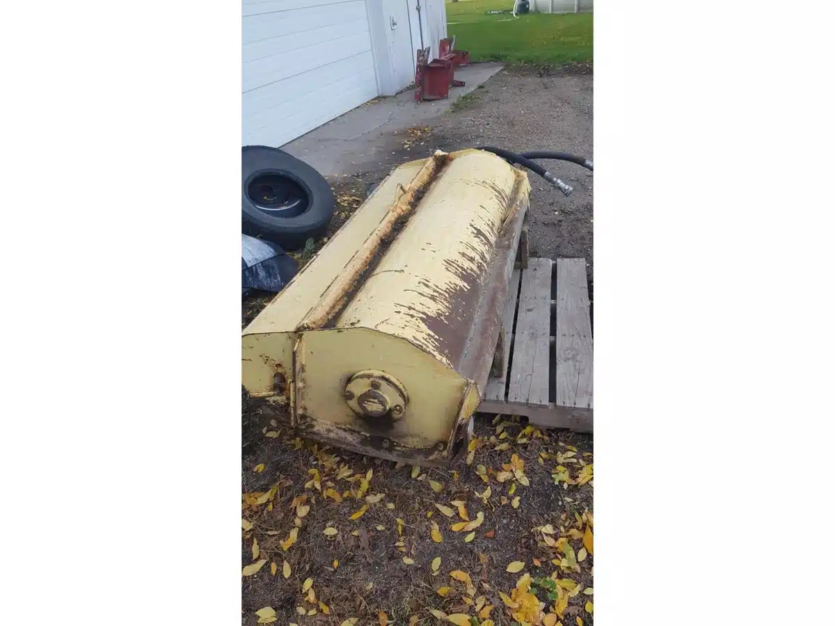 Rino No Model Mower - Riding