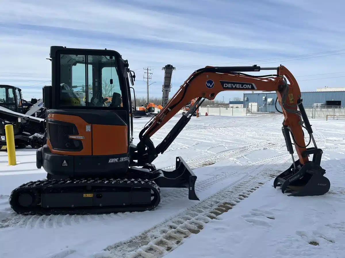 2024 Develon DX35Z-7 Excavator