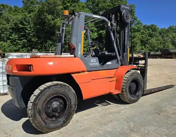 Gallery image 2 for Used 1997 Toyota 605FD80 Forklift