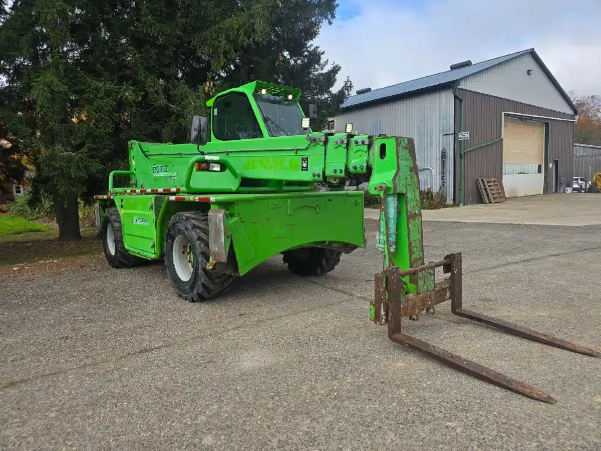Gallery image 1 for Used 2010 Merlo ROTO 45.21 MCSS TeleHandler