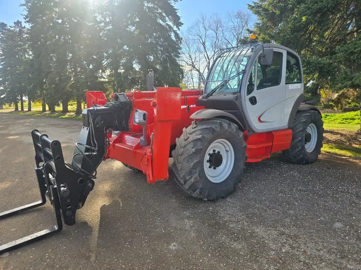 Gallery image 1 for Used 2008 Manitou MT 1840 TeleHandler
