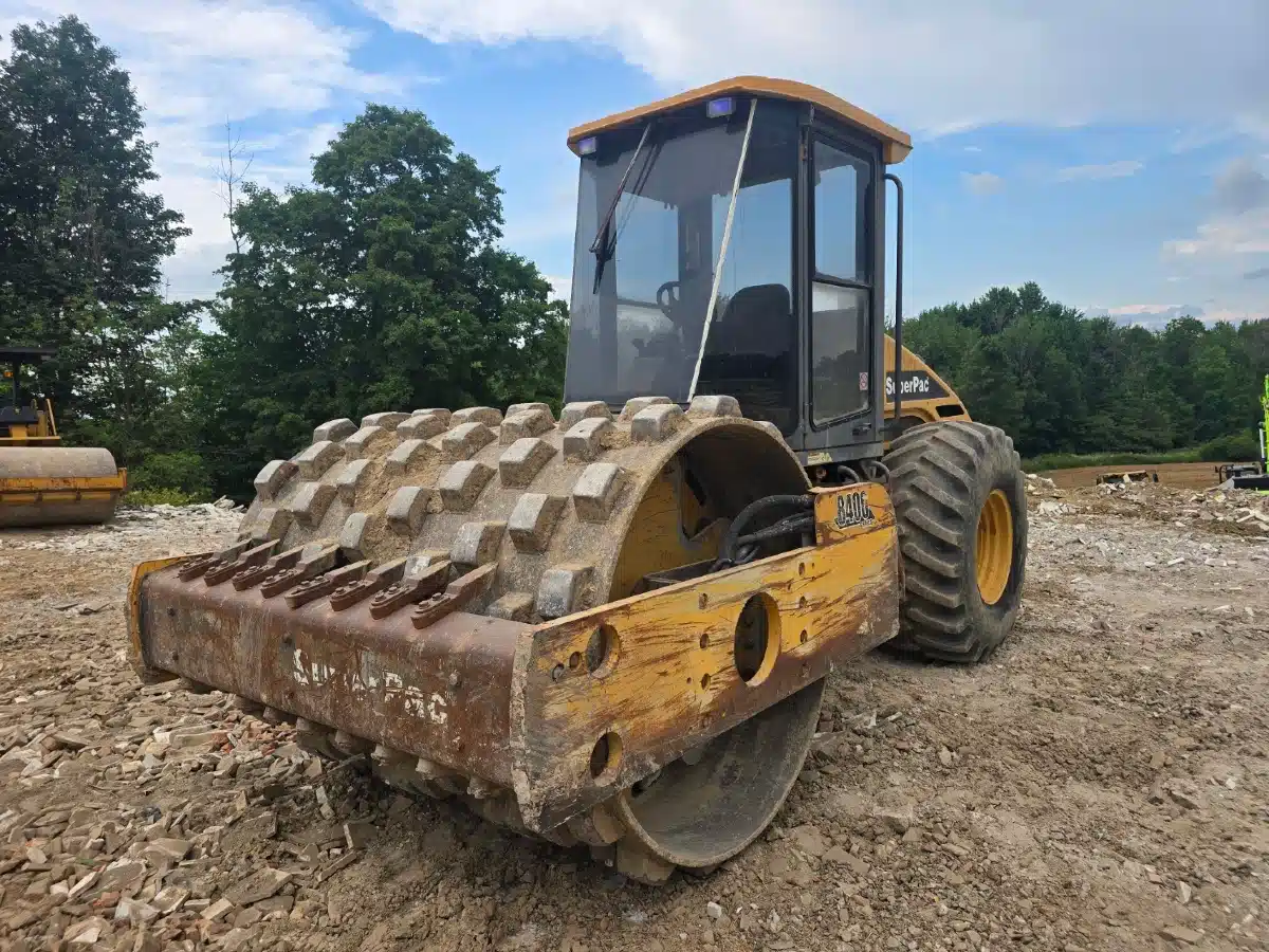 Gallery image 1 for Used 2000 SuperPac 8420 Packer