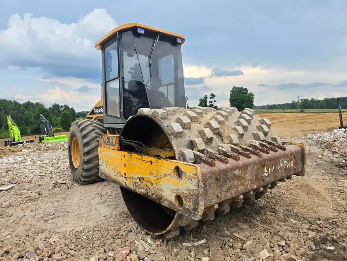 Gallery image 2 for Used 2000 SuperPac 8420 Packer