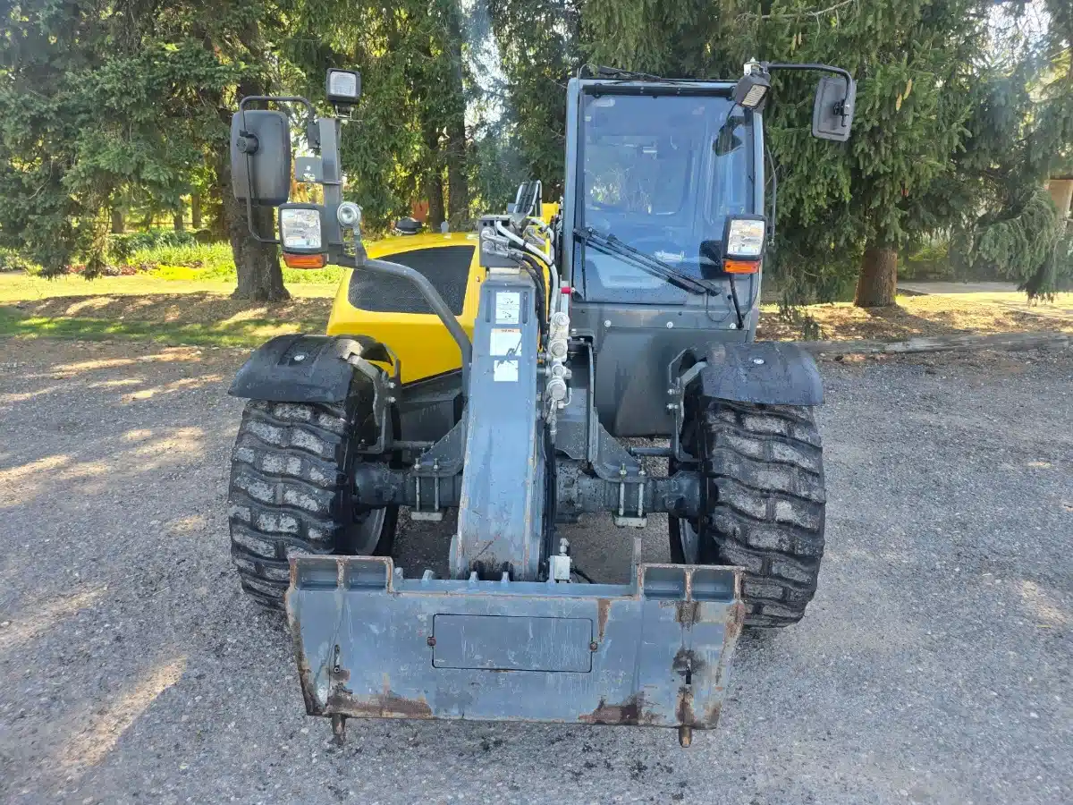 Gallery image 2 for Used 2018 Wacker Neuson TH522 TeleHandler