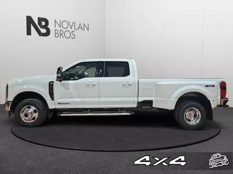 Gallery image 2 for 2026 Ford F-350 Super Duty Truck - Pickup