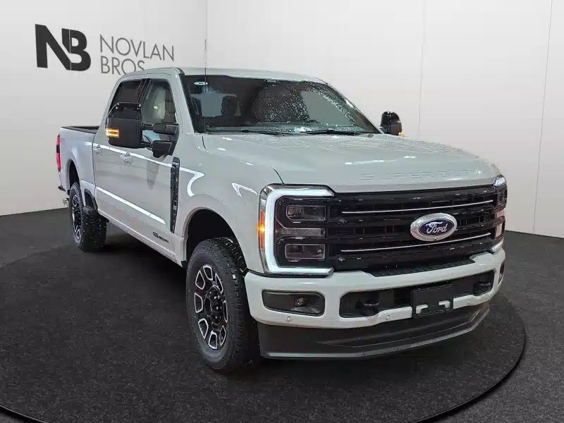 Gallery image 2 for 2026 Ford F-350 Super Duty Truck - Pickup