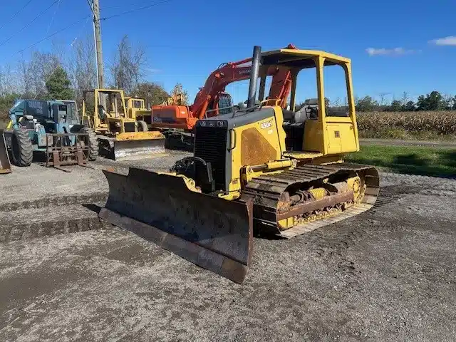 Gallery image 2 for Used 2004 John Deere 450H Dozer