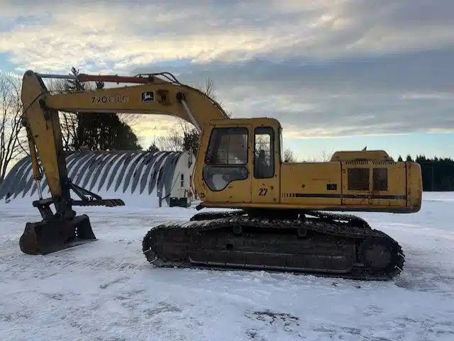 Gallery image 1 for 1995 John Deere 790E-LC Excavator