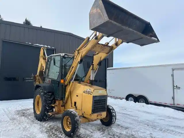 Gallery image 2 for 1994 Ford New Holland 455D Backhoe Loader