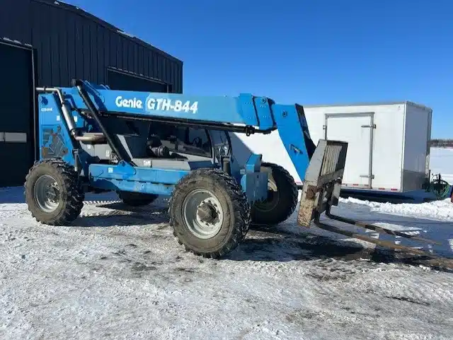 2011 Genie GTH-844 TeleHandler