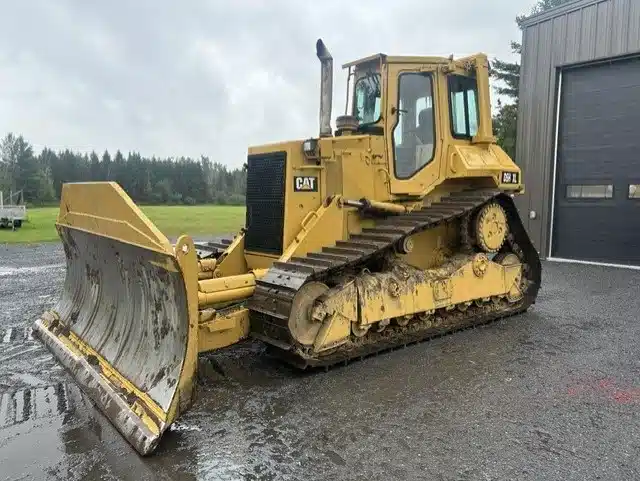 Gallery image 2 for 1995 Caterpillar D5H XL Dozer