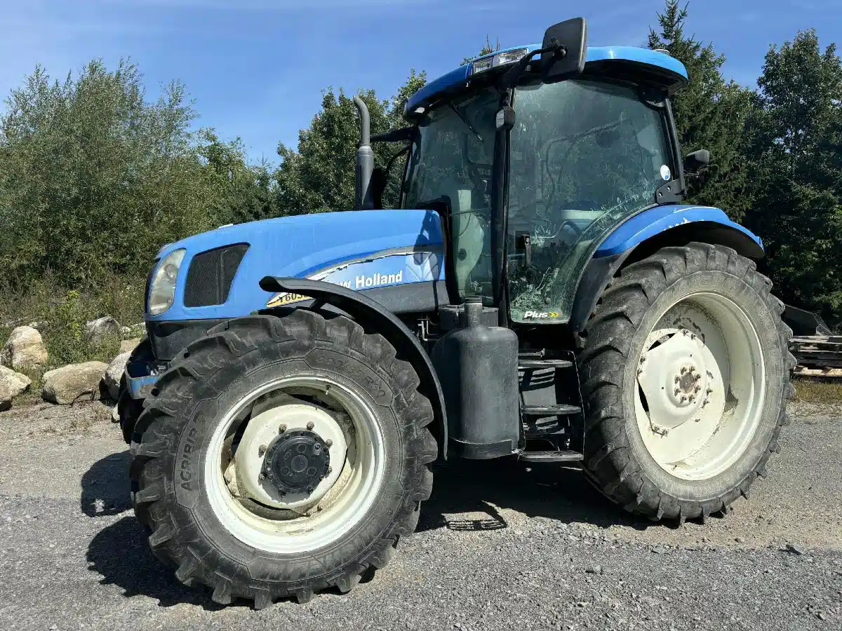 Gallery image 2 for Used 2008 New Holland T6030 PLUS Tractor