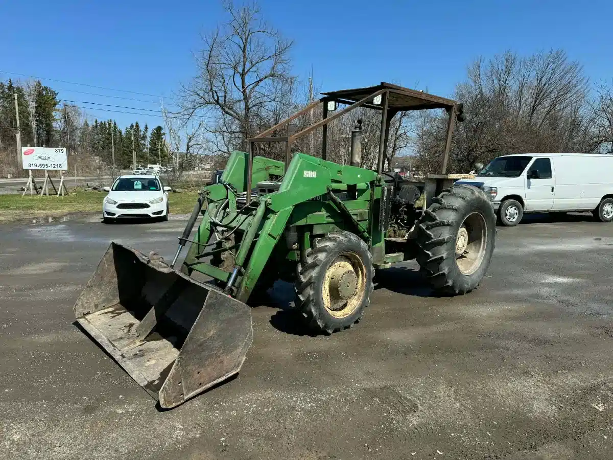 Used Oliver 1370 Tractor